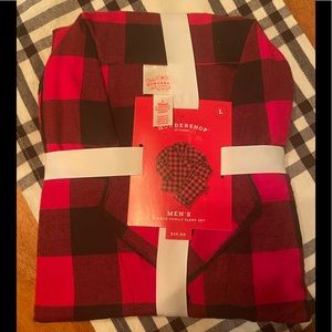 Brand new 2 piece sleep set